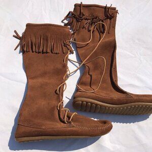 Tall fringe moccasins Women’s 10 boots leather suede MINNETONKA Native Boho